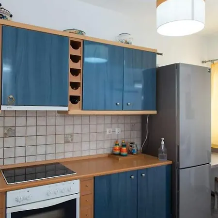 בית נופש Almyra Seaside House *